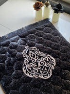 Black Motif Shaded Prayer Mat (Janamaz)